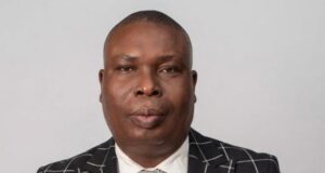 STATE CAPTURE AND ELITE EXIT: WHY NIGERIAN LEADERS BUILD OTHER COUNTRIES